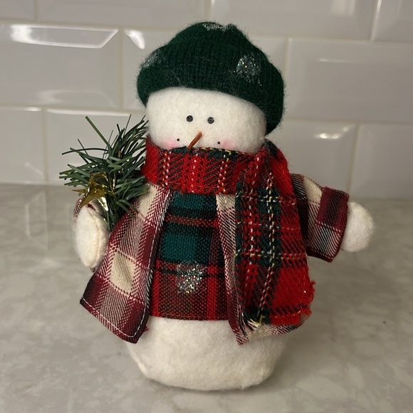 6.5” felt plush snowman with weighted bottom. - Picture 2 of 6